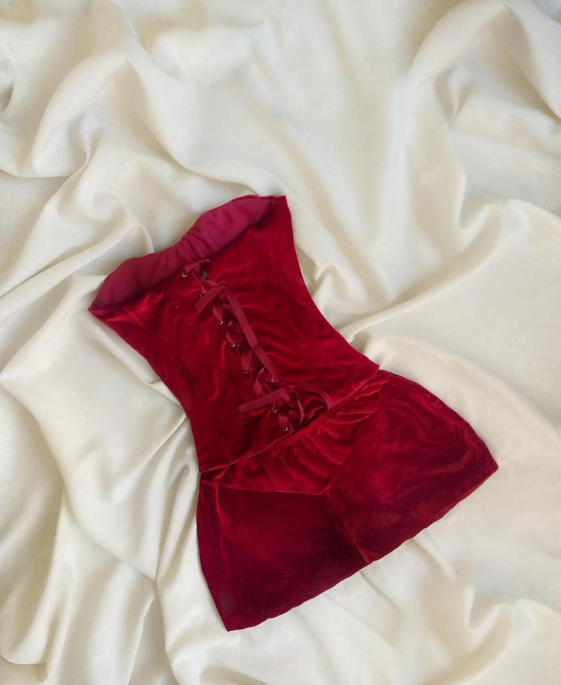 Vestido Carrie Rojo Sin Brillo